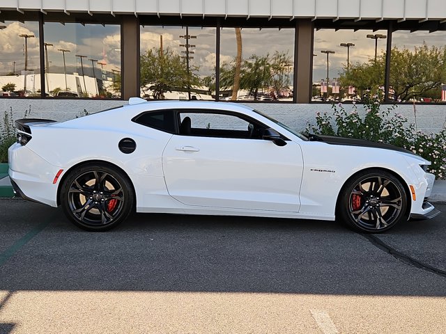 Vehicle image 2 of 26