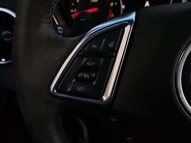 Vehicle image 25 of 26