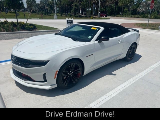 2023 Chevrolet Camaro 3LT Image 1 of 31
