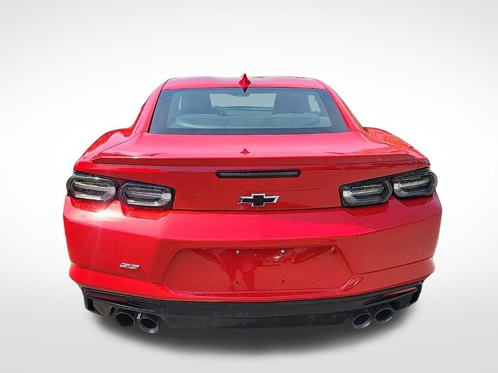 Vehicle image 6 of 26