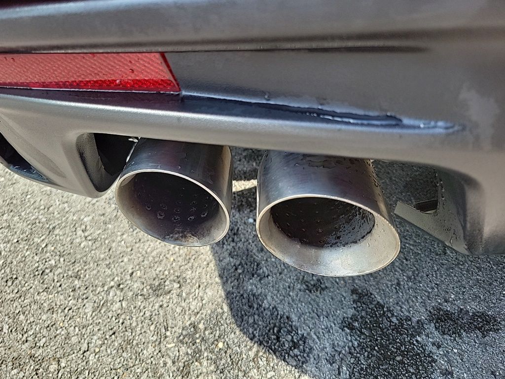 Vehicle image 20 of 26