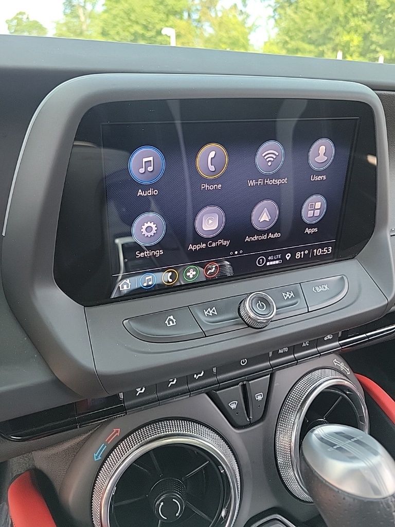 Vehicle image 18 of 26