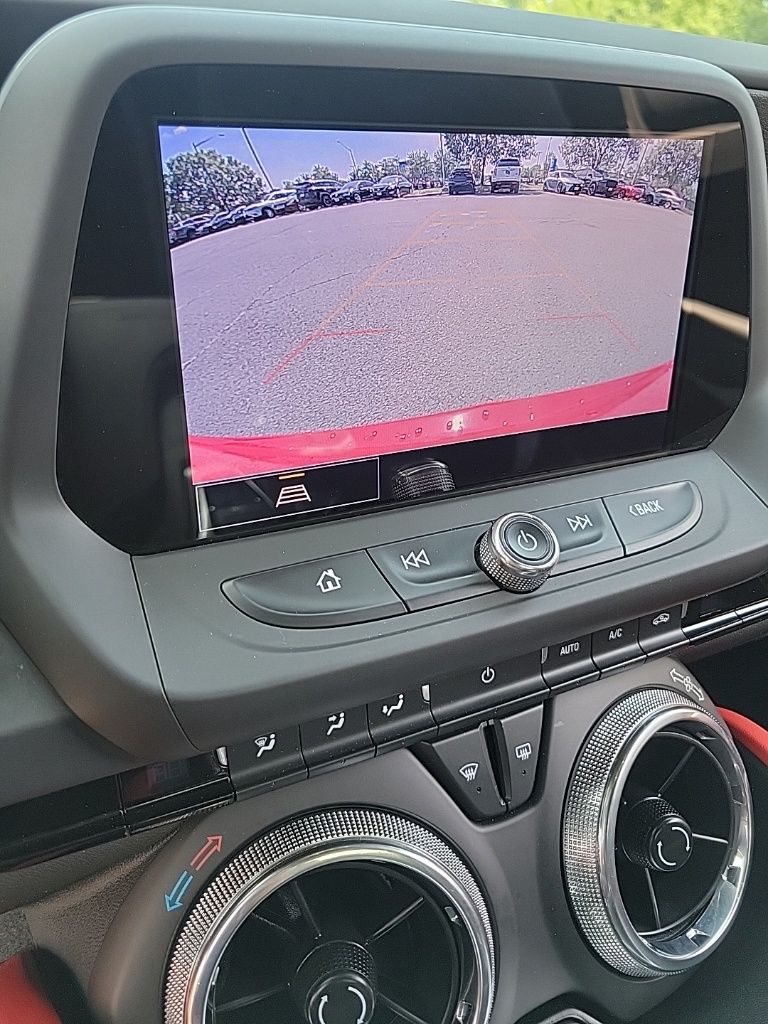 Vehicle image 17 of 26