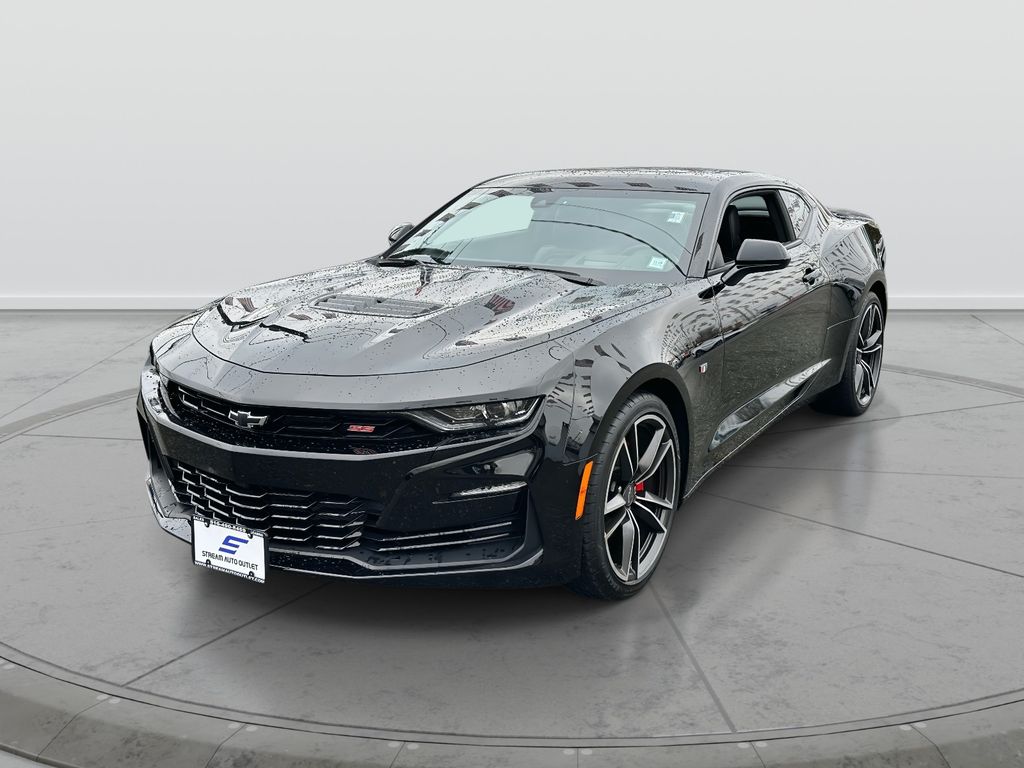 2023 Chevrolet Camaro 2SS Image 2 of 34