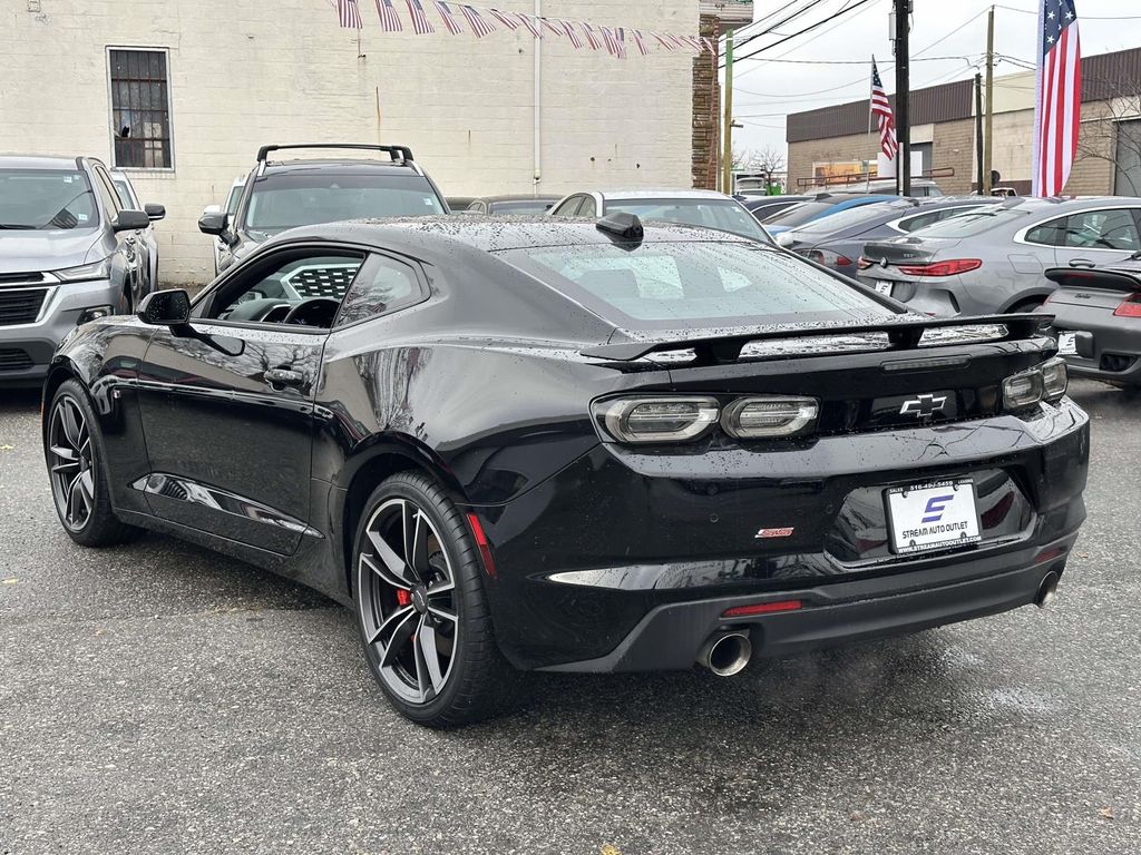2023 Chevrolet Camaro 2SS Image 7 of 34