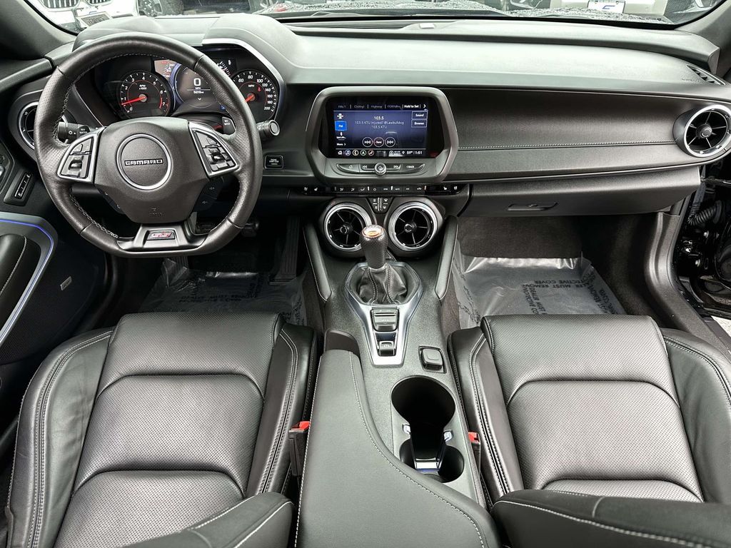 2023 Chevrolet Camaro 2SS Image 9 of 34