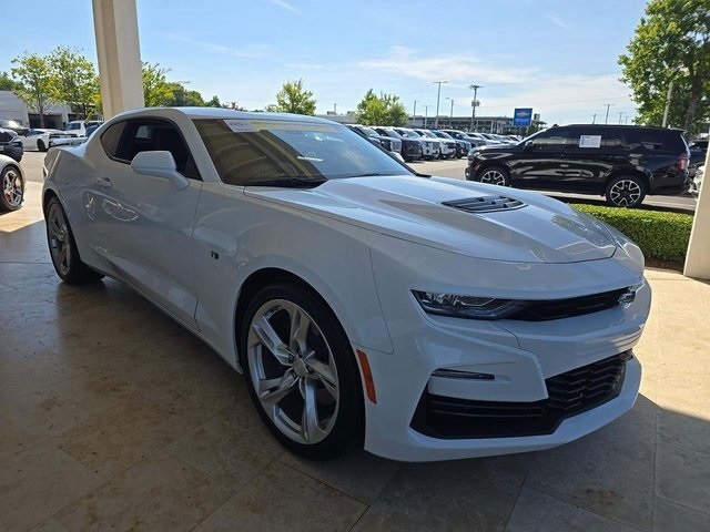 Vehicle image 2 of 6