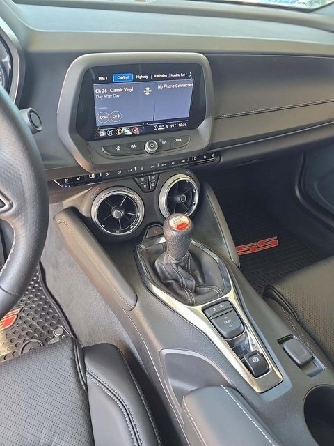 Vehicle image 6 of 6