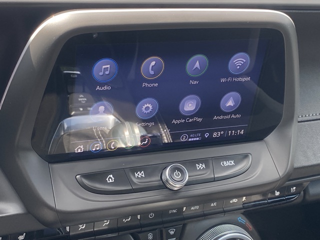 Vehicle image 21 of 38