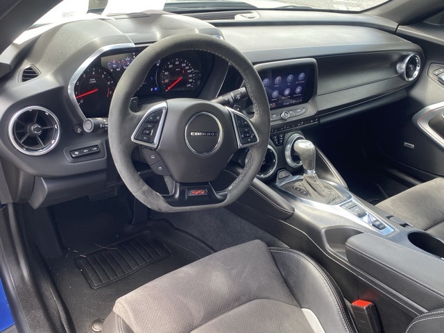 Vehicle image 13 of 38