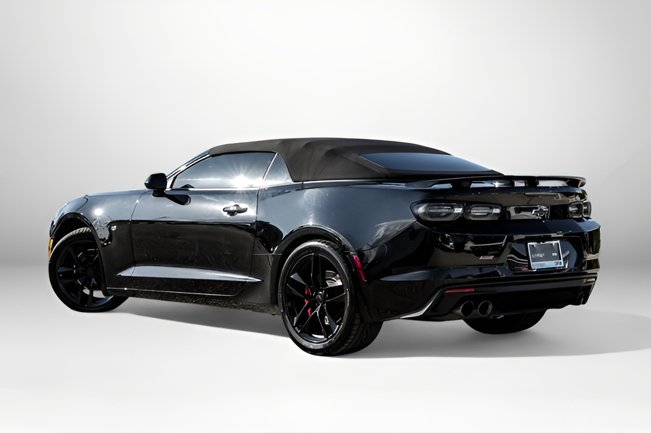 Vehicle image 62 of 63