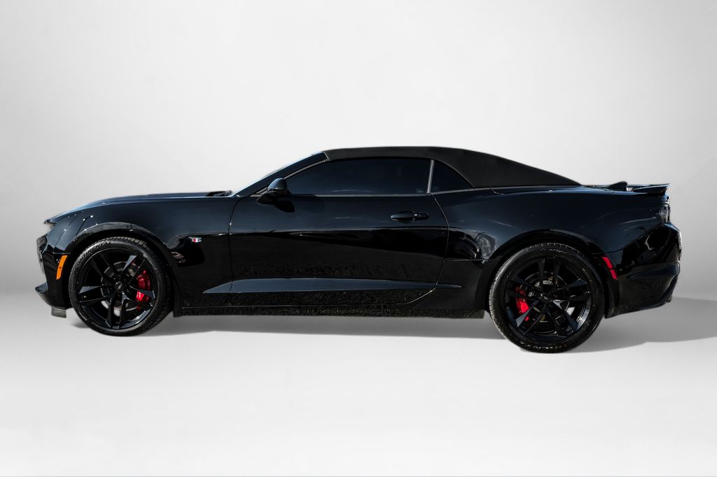 Vehicle image 9 of 63