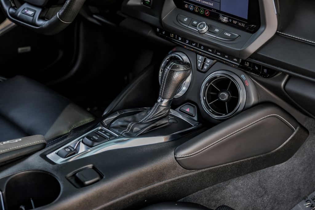 Vehicle image 20 of 63