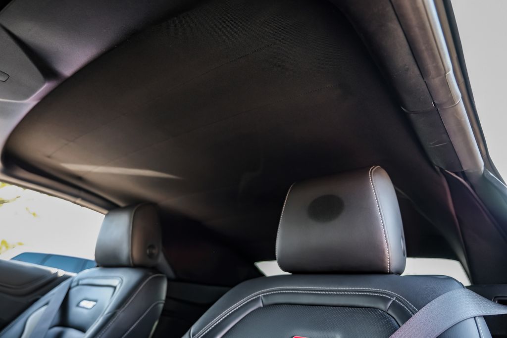 Vehicle image 31 of 63