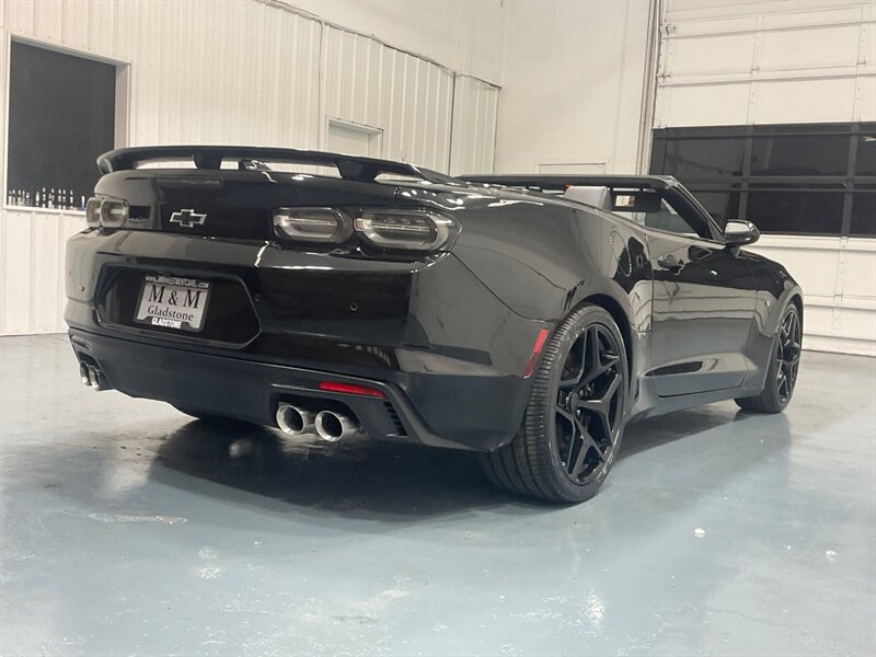 Vehicle image 15 of 64