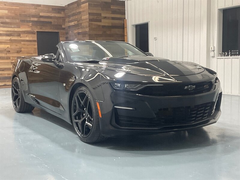 Vehicle image 11 of 64