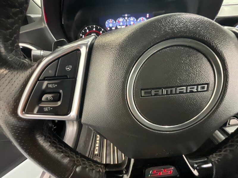 Vehicle image 41 of 64
