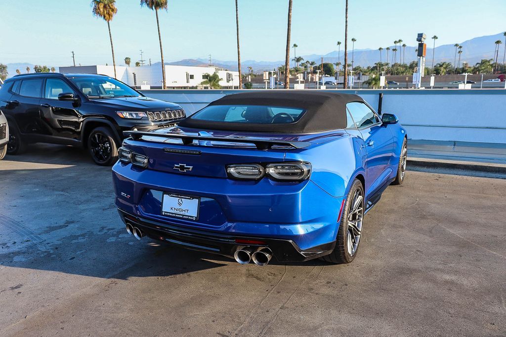 2023 Chevrolet Camaro ZL1 Image 2 of 28