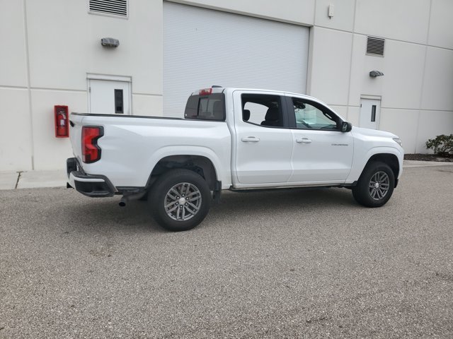 2023 Chevrolet Colorado LT Image 7 of 31