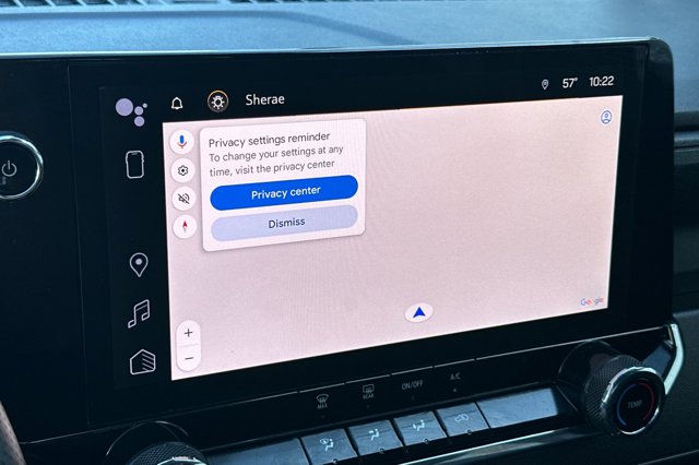 Vehicle image 15 of 25