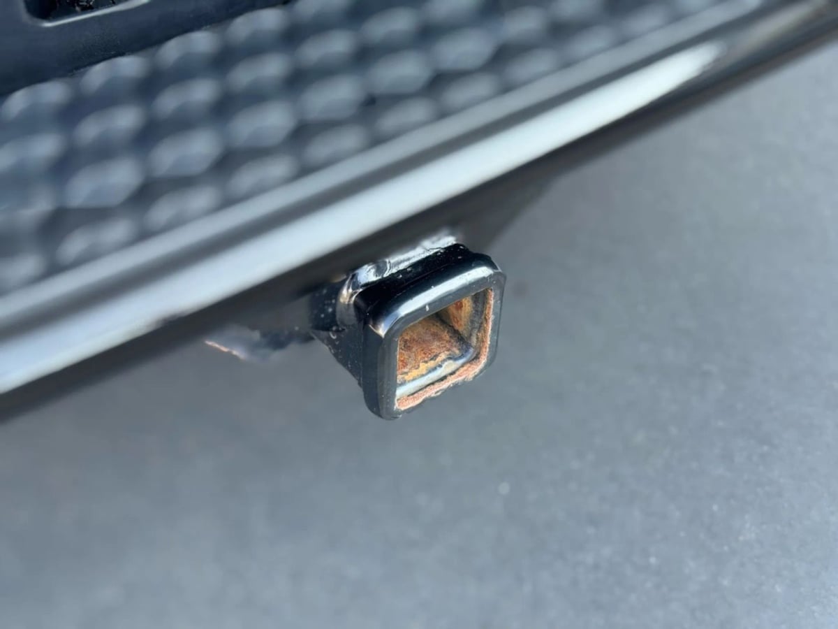Vehicle image 26 of 32