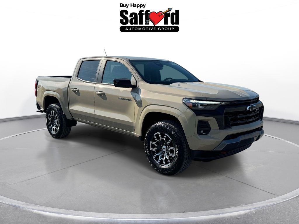 2023 Chevrolet Colorado Z71 Image 2 of 32
