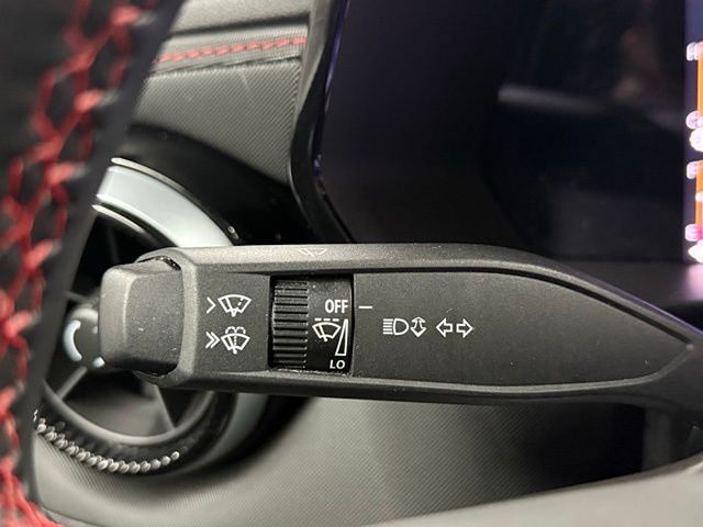 Vehicle image 50 of 52