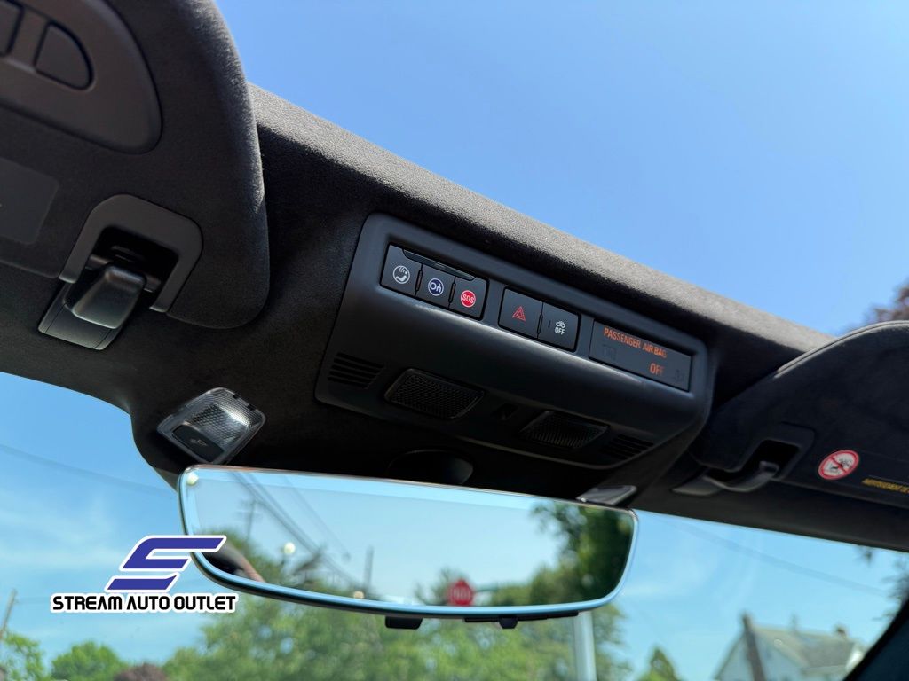 Vehicle image 38 of 45