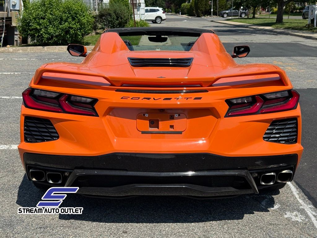 Vehicle image 17 of 45