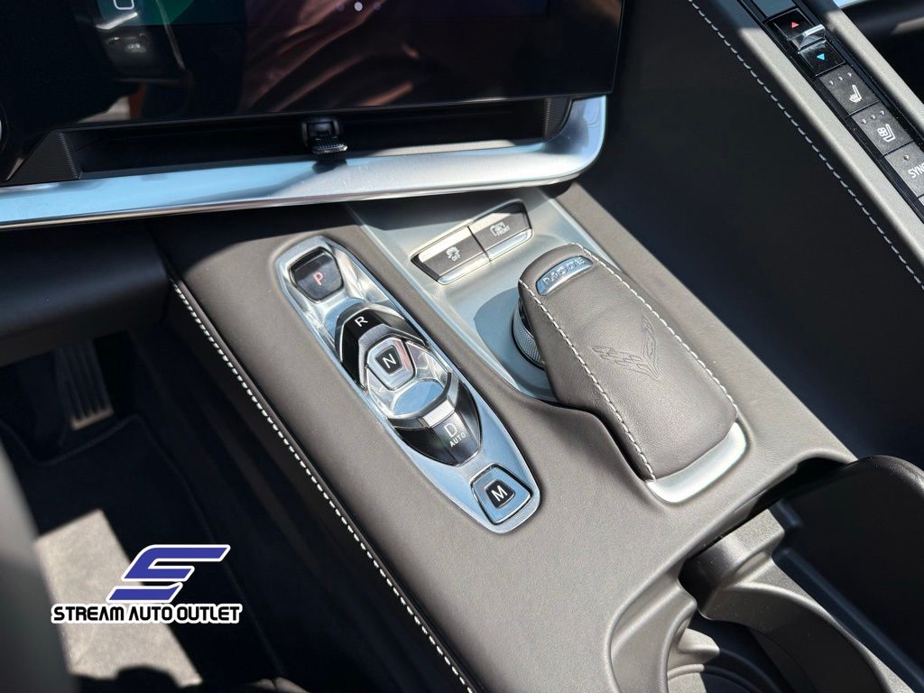 Vehicle image 34 of 45