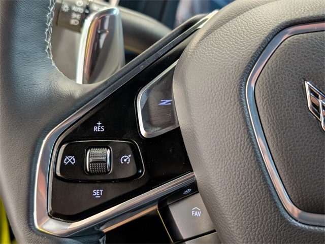 Vehicle image 25 of 26