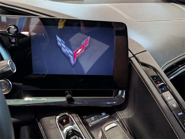 Vehicle image 19 of 26