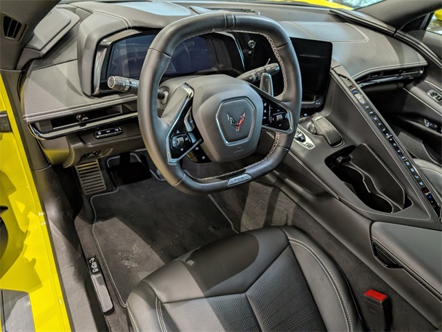 Vehicle image 10 of 26