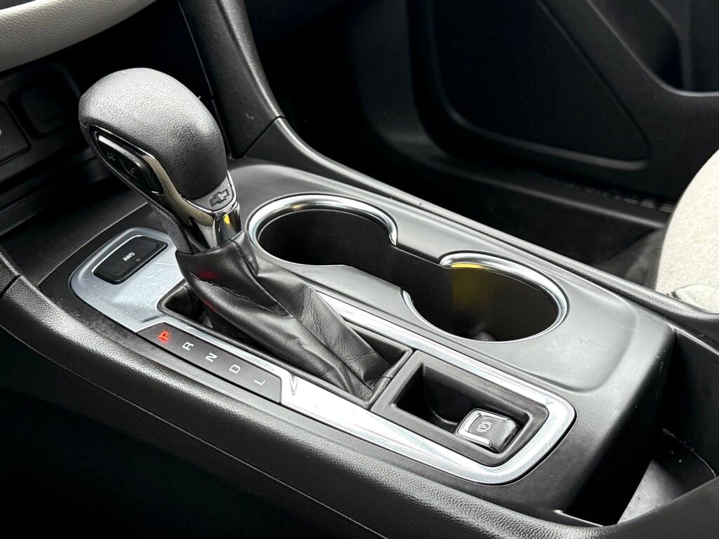Vehicle image 28 of 29