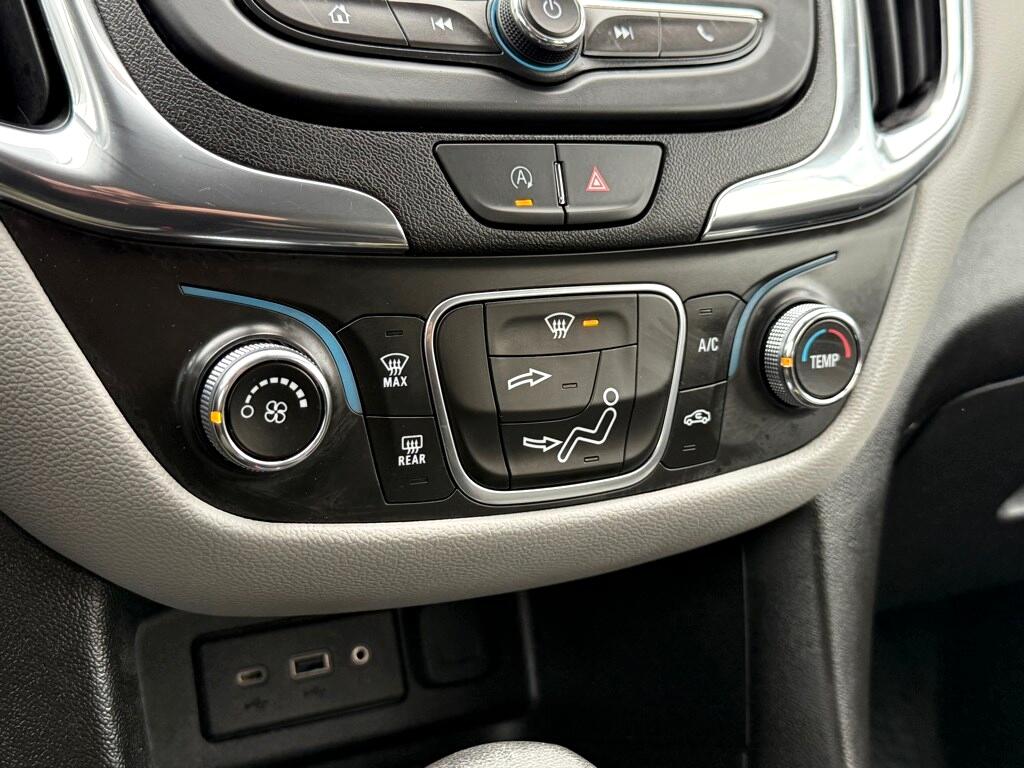 Vehicle image 27 of 29