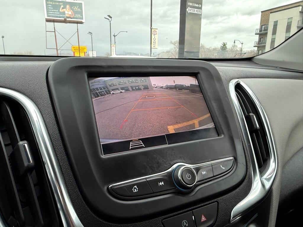 Vehicle image 24 of 29