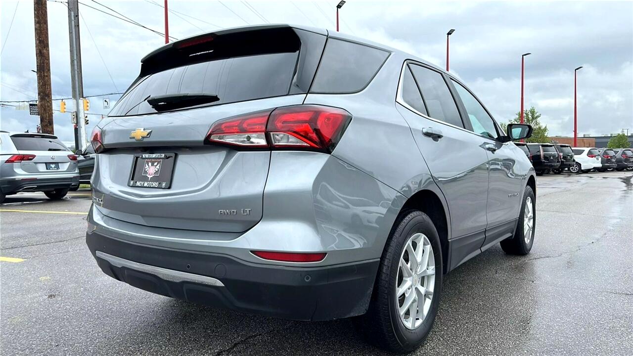 Vehicle image 3 of 48