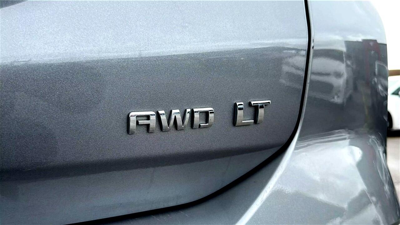 Vehicle image 38 of 48