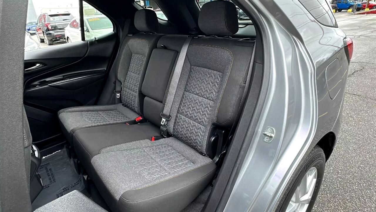 Vehicle image 21 of 48