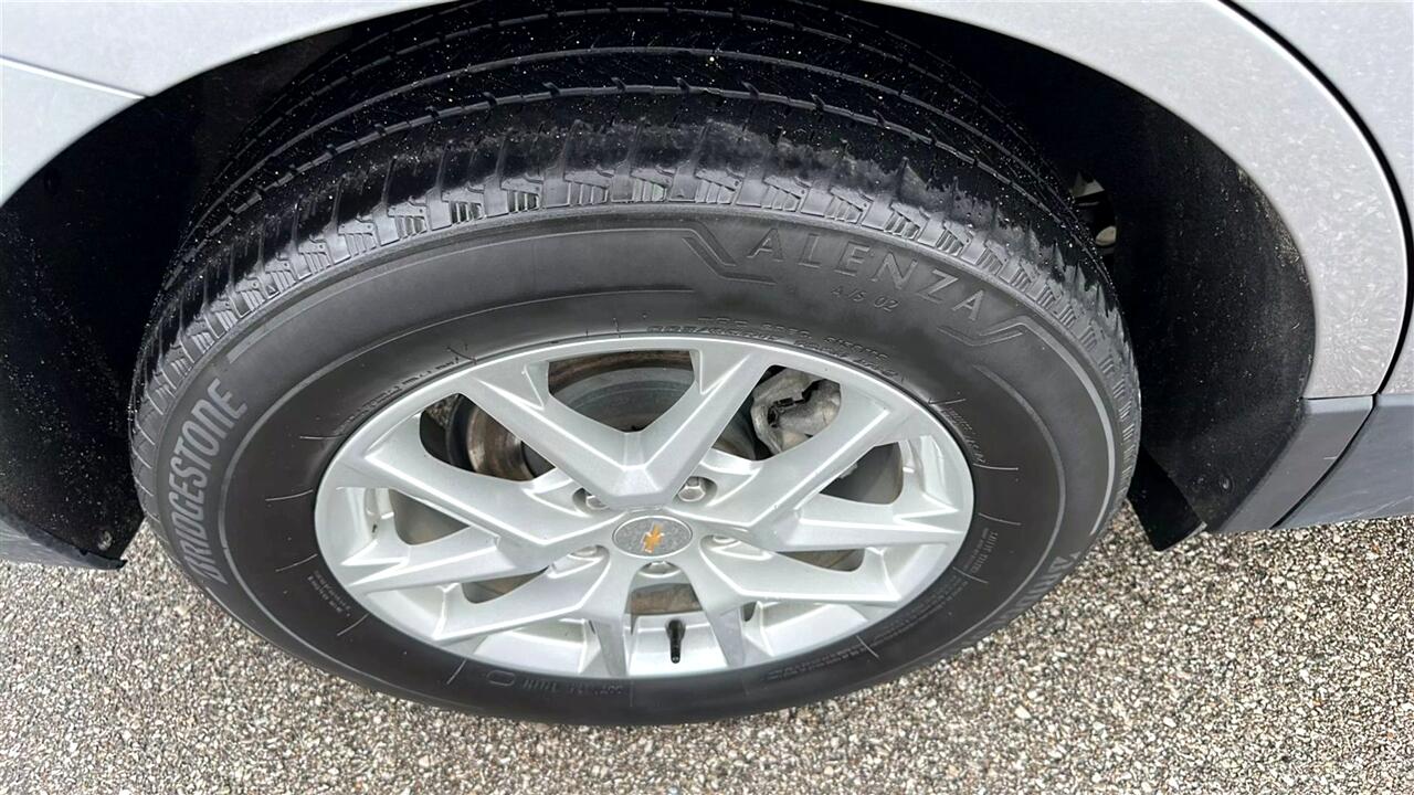 Vehicle image 45 of 48