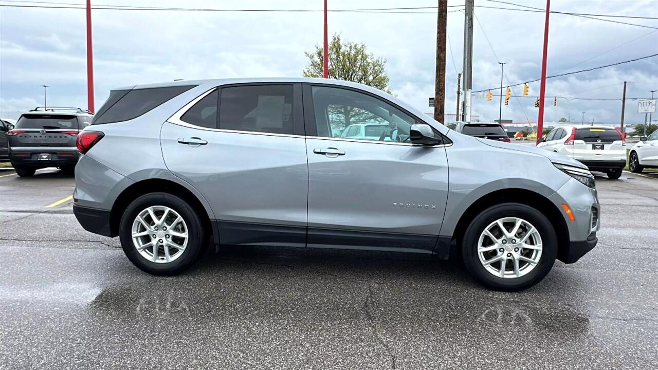 Vehicle image 11 of 48