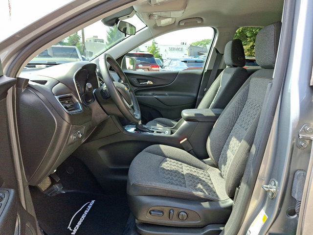 2023 Chevrolet Equinox LT Image 13 of 32