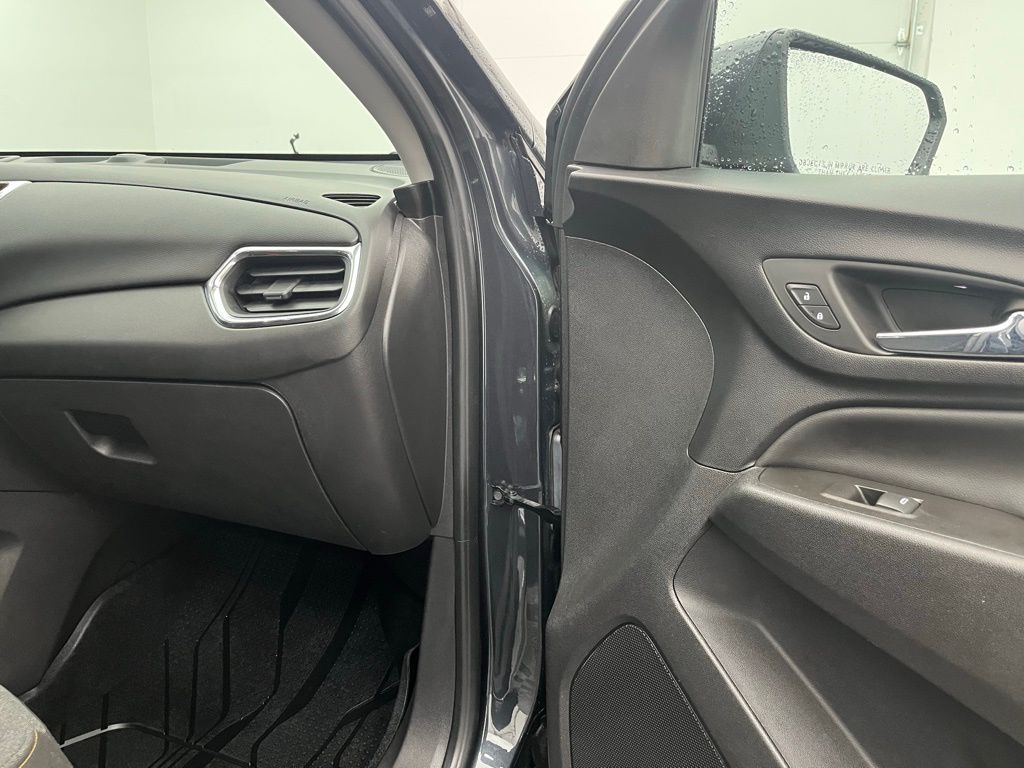 2023 Chevrolet Equinox LT Image 30 of 30