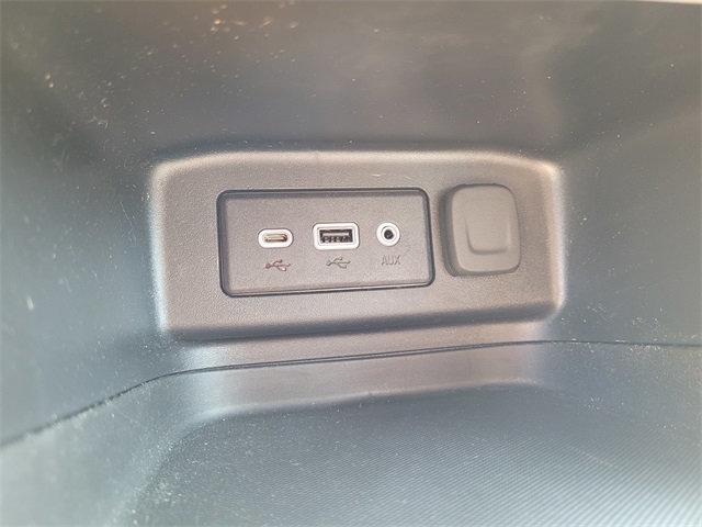 2023 Chevrolet Equinox LT Image 27 of 34