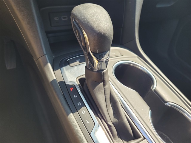 2023 Chevrolet Equinox LT Image 17 of 34