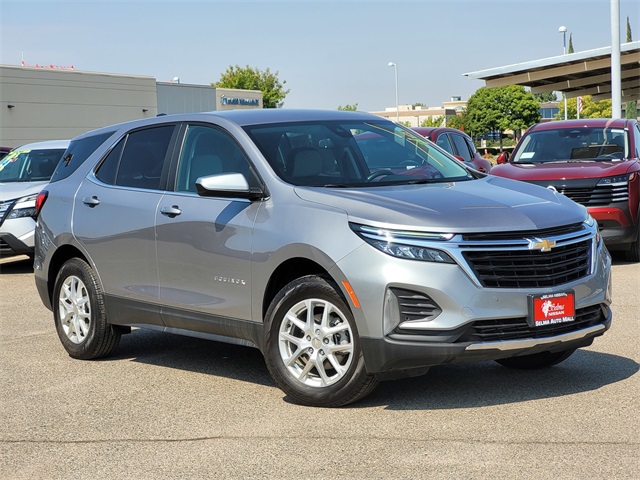 2023 Chevrolet Equinox LT Image 3 of 34