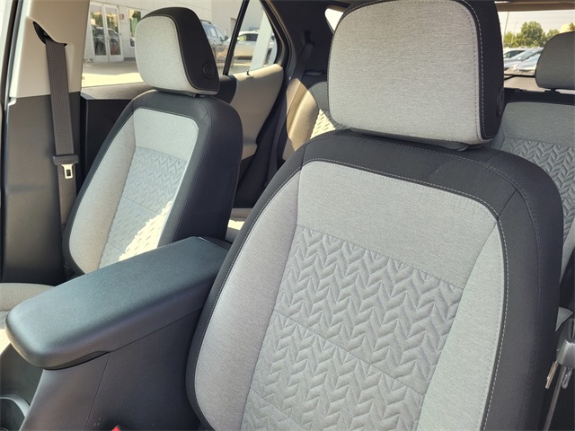 2023 Chevrolet Equinox LT Image 10 of 34