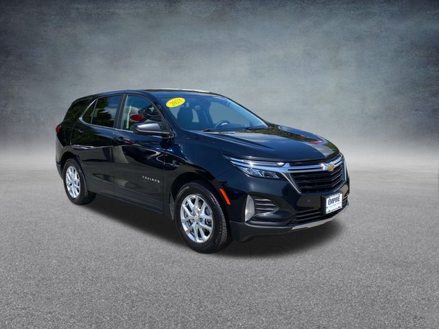 2023 Chevrolet Equinox LT Image 3 of 35