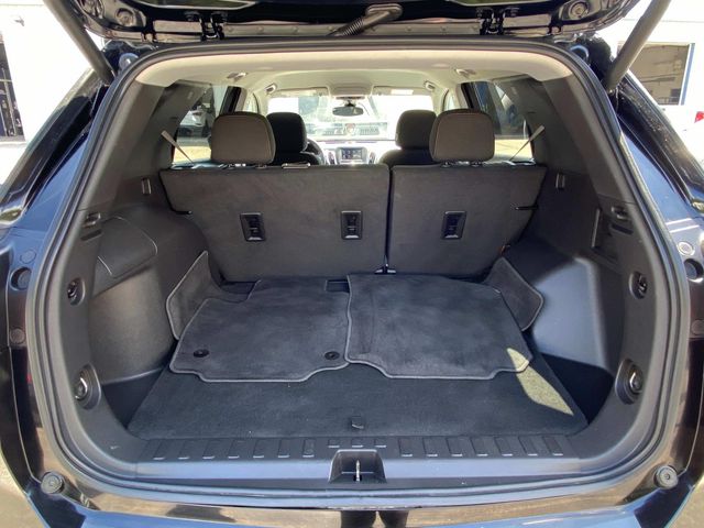 2023 Chevrolet Equinox LT Image 10 of 35