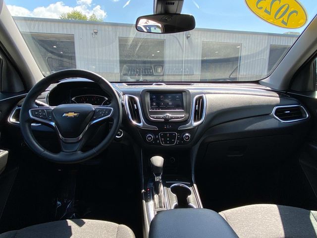 2023 Chevrolet Equinox LT Image 15 of 35